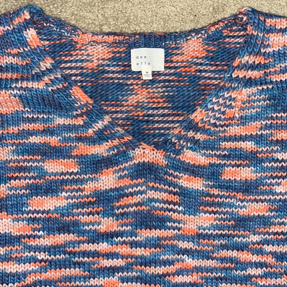 Sweater - Picture 2 of 5